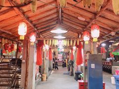 -鱼窝棚柴火铁锅炖(富山屯店)