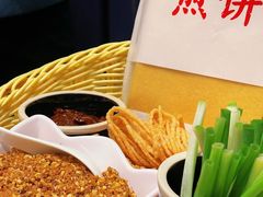 -鲁菜根·泰山菜(泰山店)