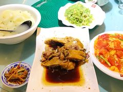 -瑞丰园庭院餐厅·白族传统家常菜