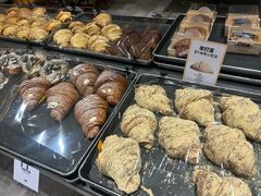 -OUR Bakery(中海环宇荟店)