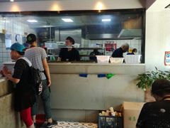 -歹歹的加个面过油肉拌面