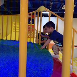 -宝燕乐园(闵行旗舰店)