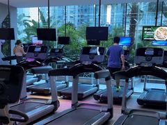 -威克健身游泳(万菱汇店)