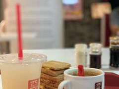 -亚坤(新达城广场B1店)