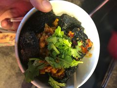 -黑色经典臭豆腐·湖南特产(步行街店)