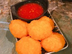 Golden虾饼-浩海火燒雲傣家菜(芮欧百货店)
