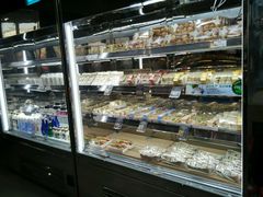 面包甜点陈列柜-巴黎贝甜(五道口店)