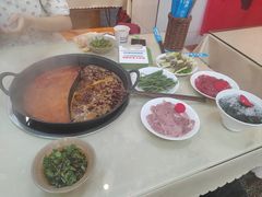 -赵美丽·重庆社区火锅·直营店(火车东站·中豪国际店)