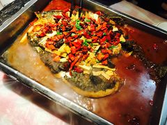 川香麻辣烤鱼-阿楷·二十年烧烤宵夜·渔家小寨(达明店)