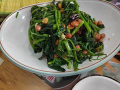 -八次方密云水库鱼粘卷子·熏鸽子·农家菜