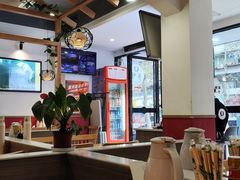 -八二小区抄手(三友路店)
