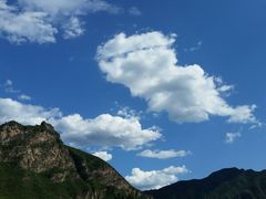 -百里峡七彩艺术小镇