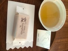 -微热山丘(台北民生公园门市店)