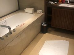 -西双版纳融创皇冠假日度假酒店