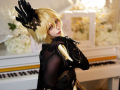 -米游妙妙屋cosplay换装自拍摄影体验馆