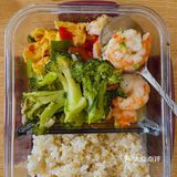 新一轮的便当 最近检查血糖偏高，主食改吃糙米饭了