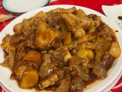 红烧牛窝骨-天津乾毓德饭庄·清真传统炒菜·海鲜烧烤(咸阳路店)