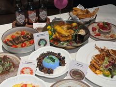 -Mogul Eatery·大亨餐酒馆