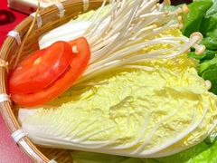 -潮汕·草根牛肉档(上海荟聚城市集市店)