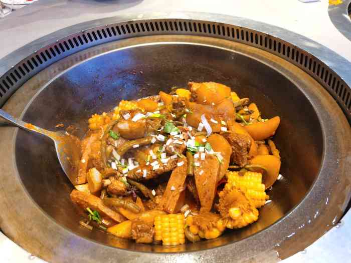 山河屯铁锅炖(群力家园店)-"打卡山河屯铁锅炖,他家还是去年吃过那,今