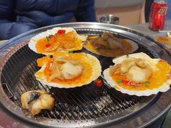 -围炉肉舍丹东海鲜烤肉·烤活鳗(步行街店)