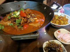 -富正毅三下锅·湘西韵味(天门山索道店)