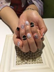 -Hertha Beauty Salon