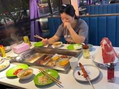 -新艺自助美食城(中山路店)