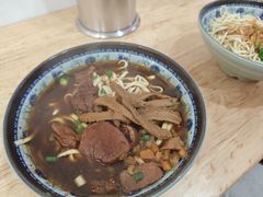 -牛师傅牛肉面(尚隆路店)