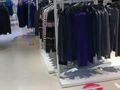 -BIGOFFS 超级折扣(仁恒伊势丹店)