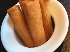 -蝴蝶里·粤菜·点心(滨江龙湖店)
