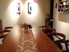 -小草屋轰趴馆别墅派对新场团建家庭聚会