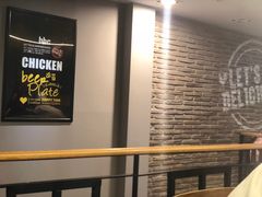 -BHC炸鸡(明洞总店)