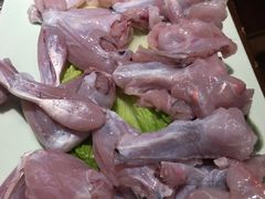 看着都疼牛蛙-京元盛铜锅涮肉(上海总店)