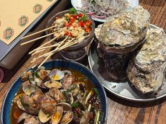 -蚝堡海鲜·威海菜·海肠捞饭·烧烤·亚洲吃蚝公司(幸福门店)