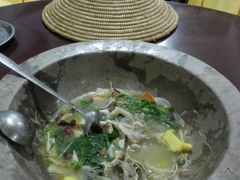 -姚记抚仙湖石锅鱼庄