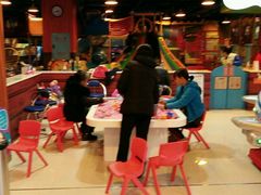 -酷洛小镇(步步高新天地购物广场店)