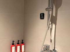 -广州琶洲会展广州塔地铁站轻居酒店