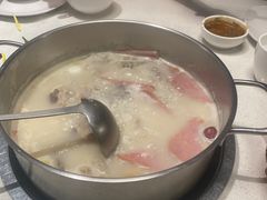 -煲王粤菜餐厅(中侨中心店)