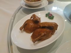 烤乳鸽-利苑酒家(华熙国际店)
