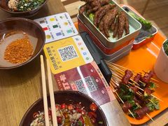 -黔哆哆地摊酸汤火锅(清湖店)