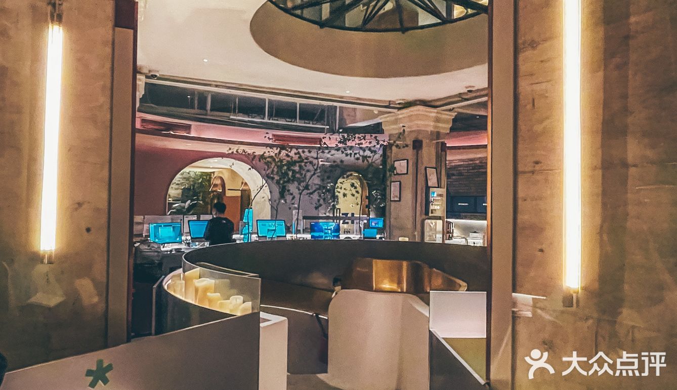 在沙美大楼吃个西餐赏个风景