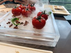 番茄脆菇沙拉-小大董·烤鸭(观景餐厅·南京西路店)