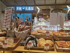 面包甜点陈列柜-西村叔叔的店·面包·甜品·蛋糕(崂山丽达店)
