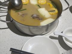 -肥仔文澳门猪骨煲(南京西路店)
