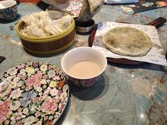 -哈啾嗨·新概念蒙餐(红星新城店)