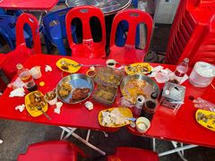 -BHC炸鸡(明洞总店)