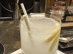 -龙虾酒吧扒房(宁波香格里拉店)