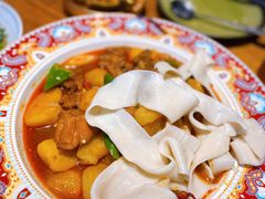 沙湾大盘鸡-塔哈尔·新疆盛宴(城西银泰店)