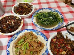 -铁头烧菜馆(立新路店)